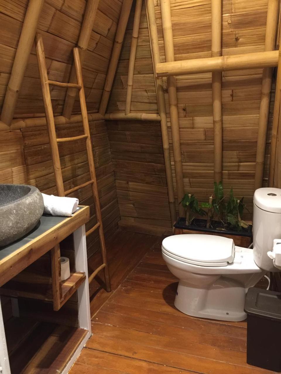 Sekumpul Bali Hidden Space Singaraja Kültér fotó